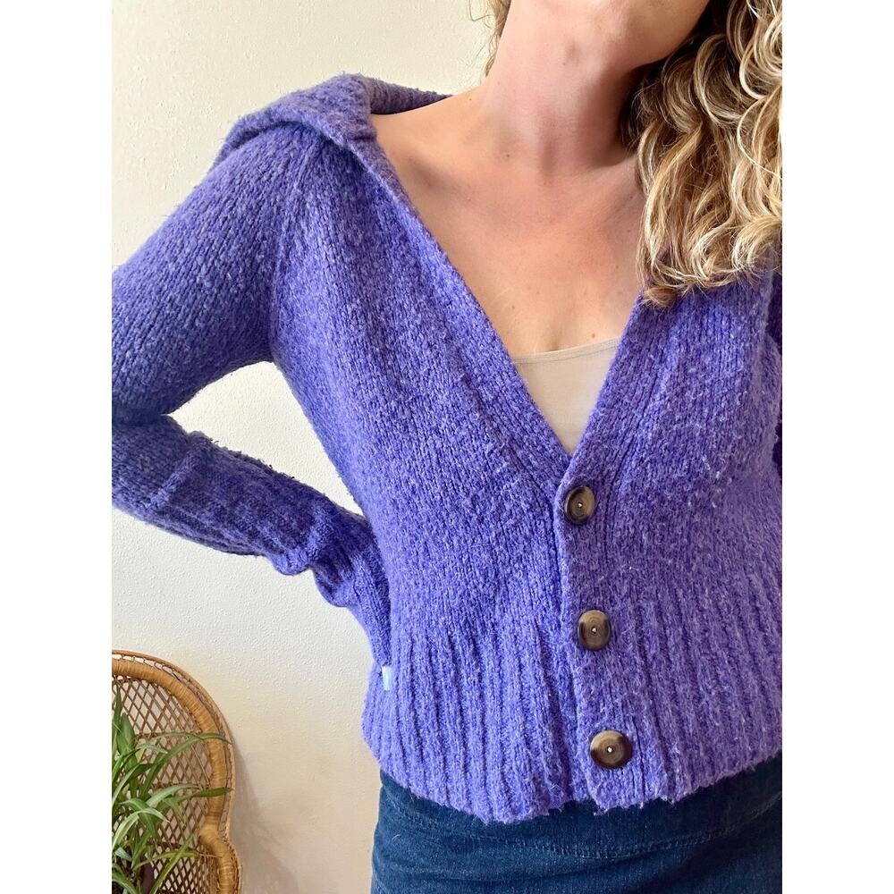 Y2K Deep Periwinkle Collared Cardigan size medium - Picture 3 of 9